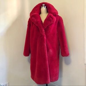 so soft LIPSTICK RED MANGO TEDDY COAT (M/L)